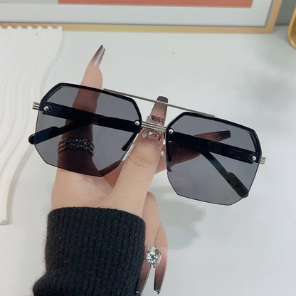 Sunglasses Rectangle Fashion Metal Frame Women Men  ﻿