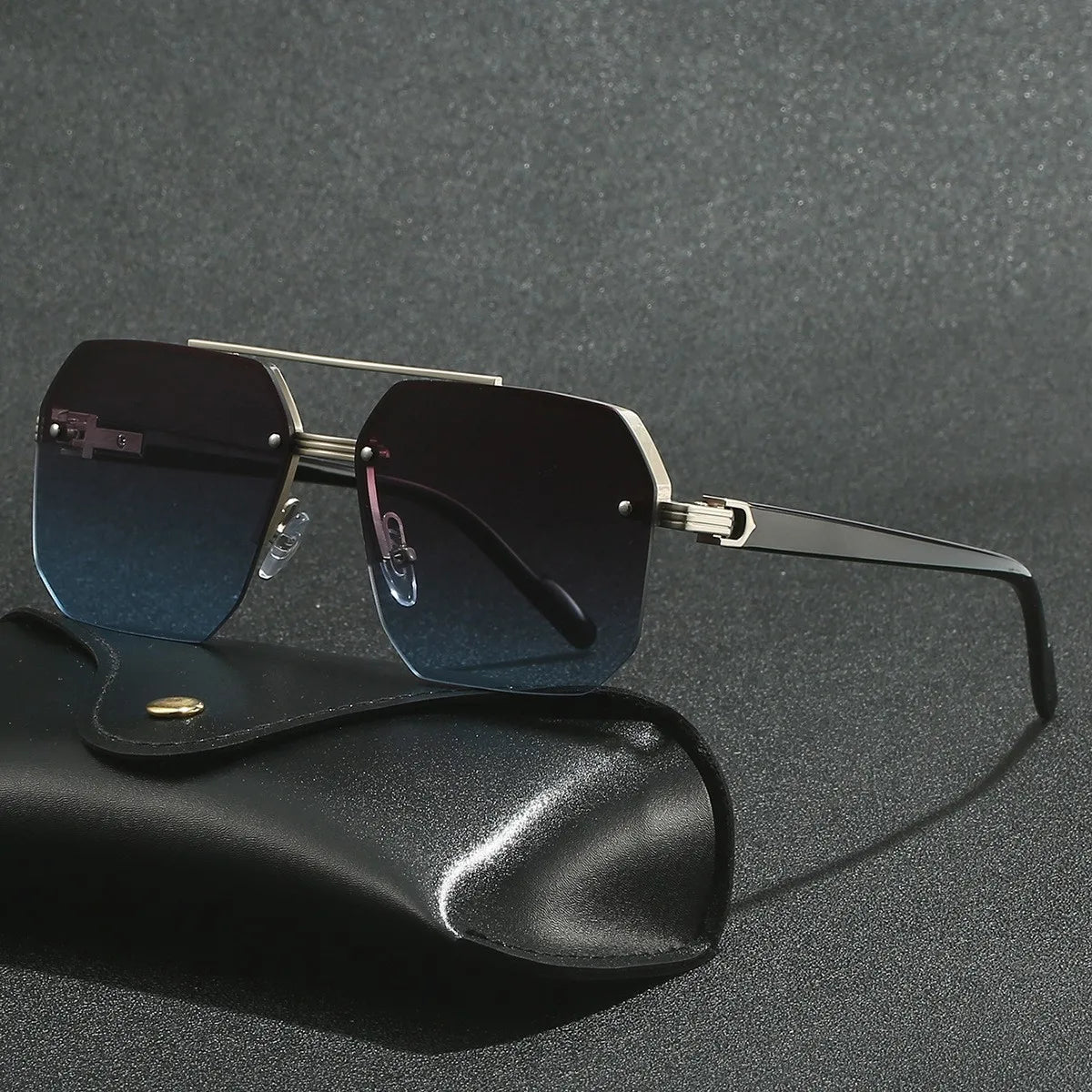 Sunglasses Rectangle Fashion Metal Frame Women Men  ﻿